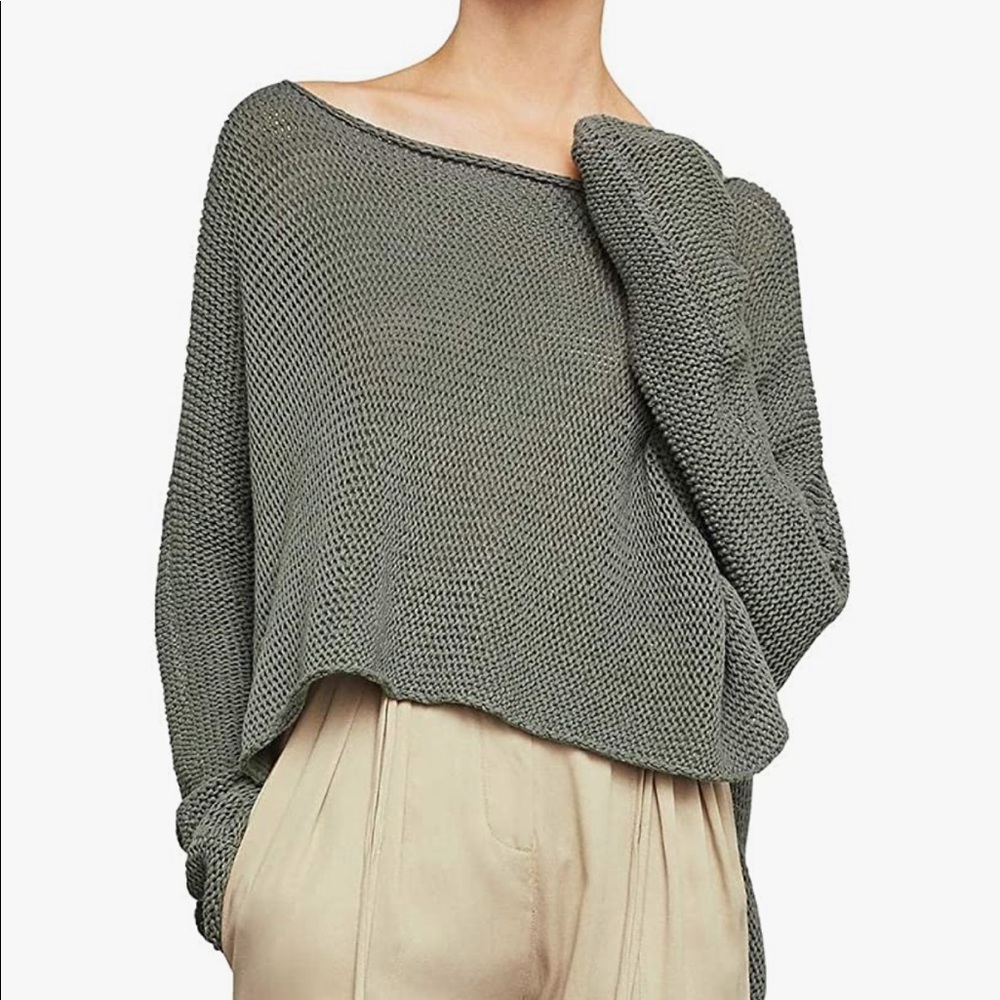 NWT BCBG MAXAZRIA Gray Green Long Sleeve Oversize Knit Top Womens size XXS